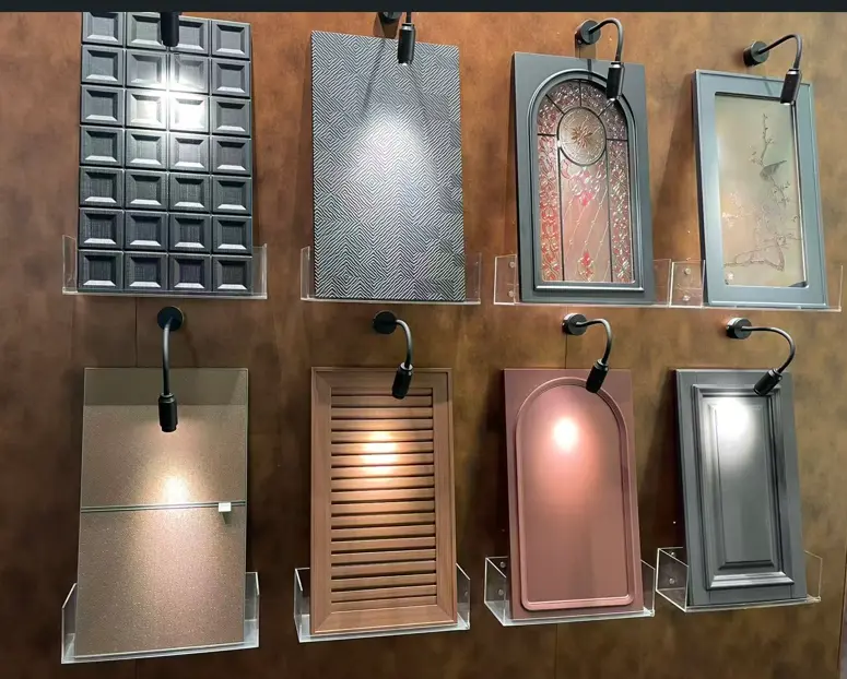 Visne scire colores populares pro pelliculis ornamentivis in 2026?